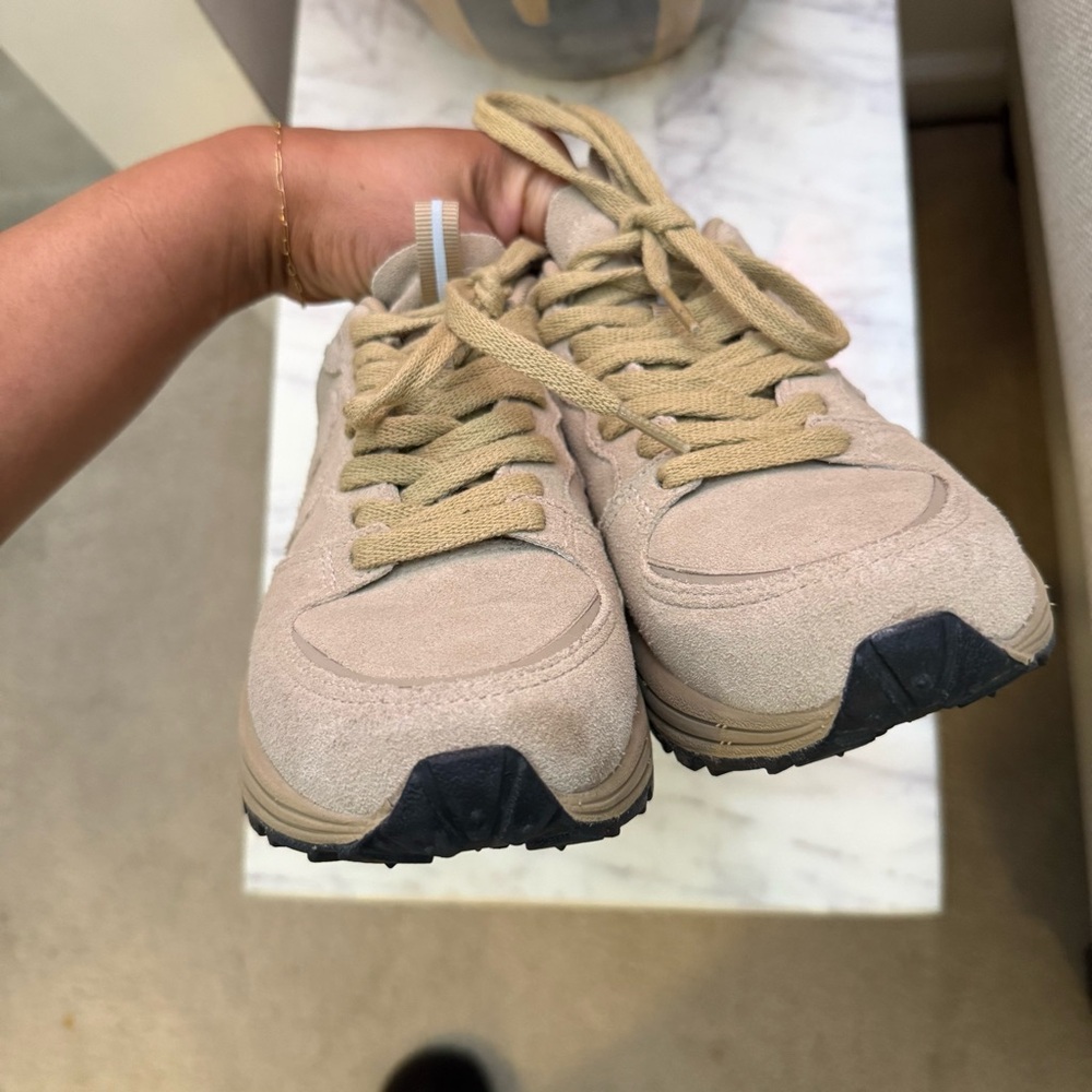VEJA VENTURI SUEDE FULL SAHARA - Picture 10 of 12